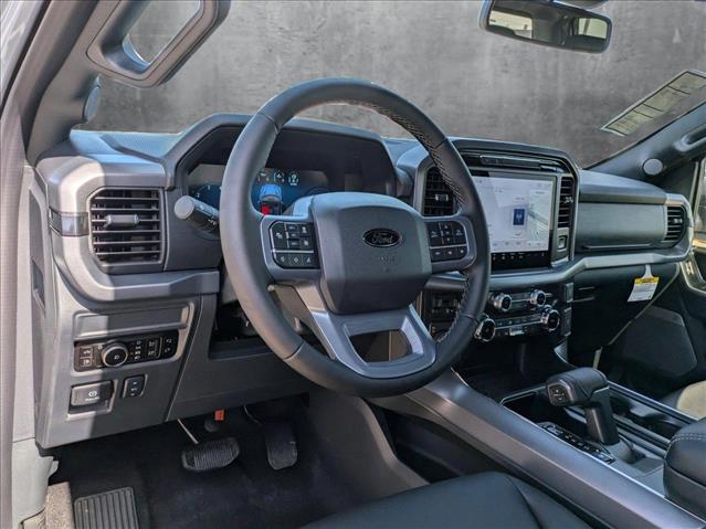 2025 Ford F-150 XLT photo 3