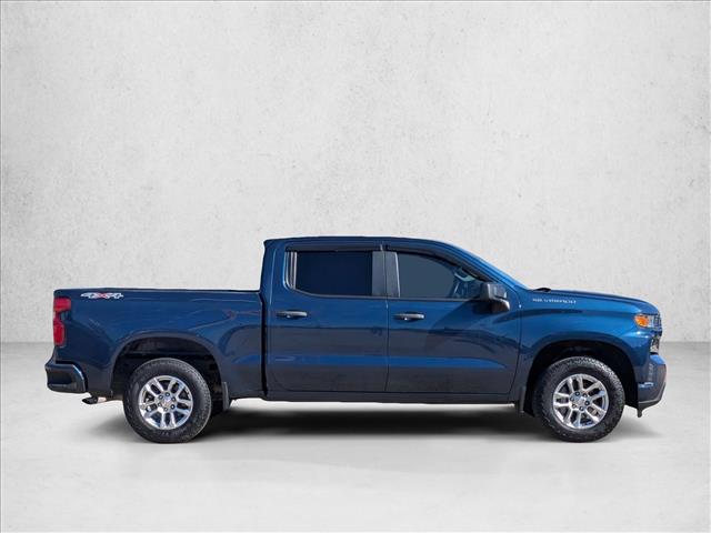 2021 Chevrolet Silverado 1500 Custom photo 2