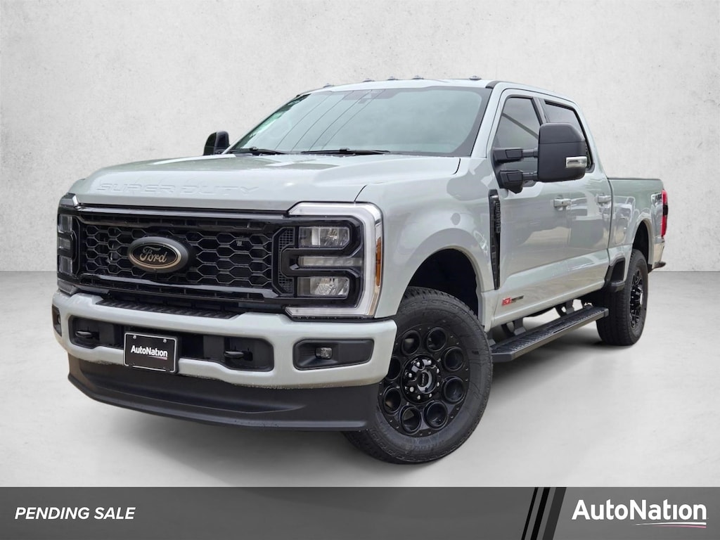 New 2026 Ford F-250 LARIAT Truck Crew Cab