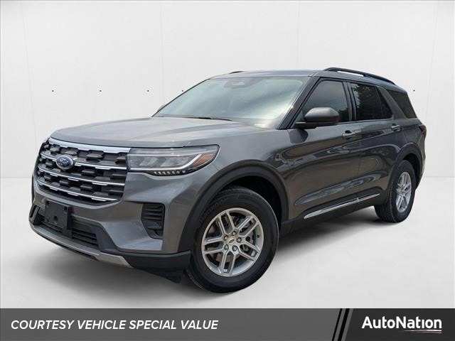 2025 Ford Explorer Active's photo