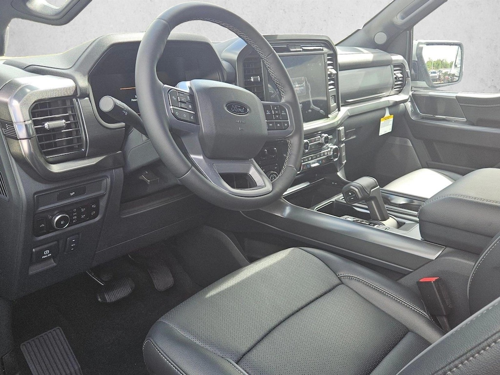 New 2026 Ford F-150 LARIAT Truck SuperCrew Cab