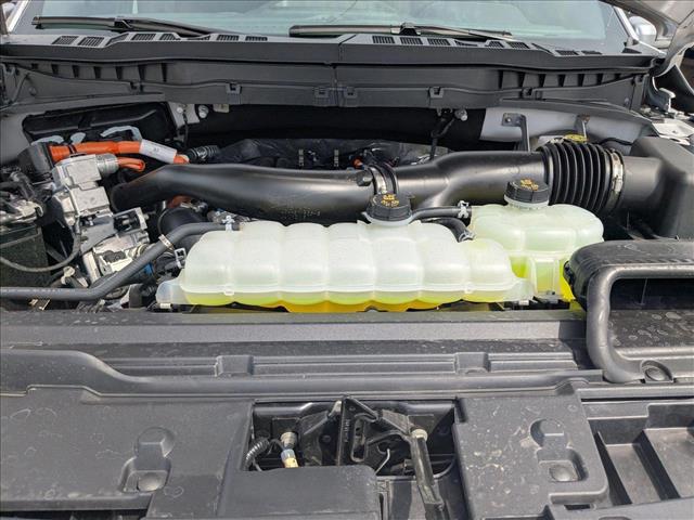 2025 Ford F-150 Platinum - Photo 17