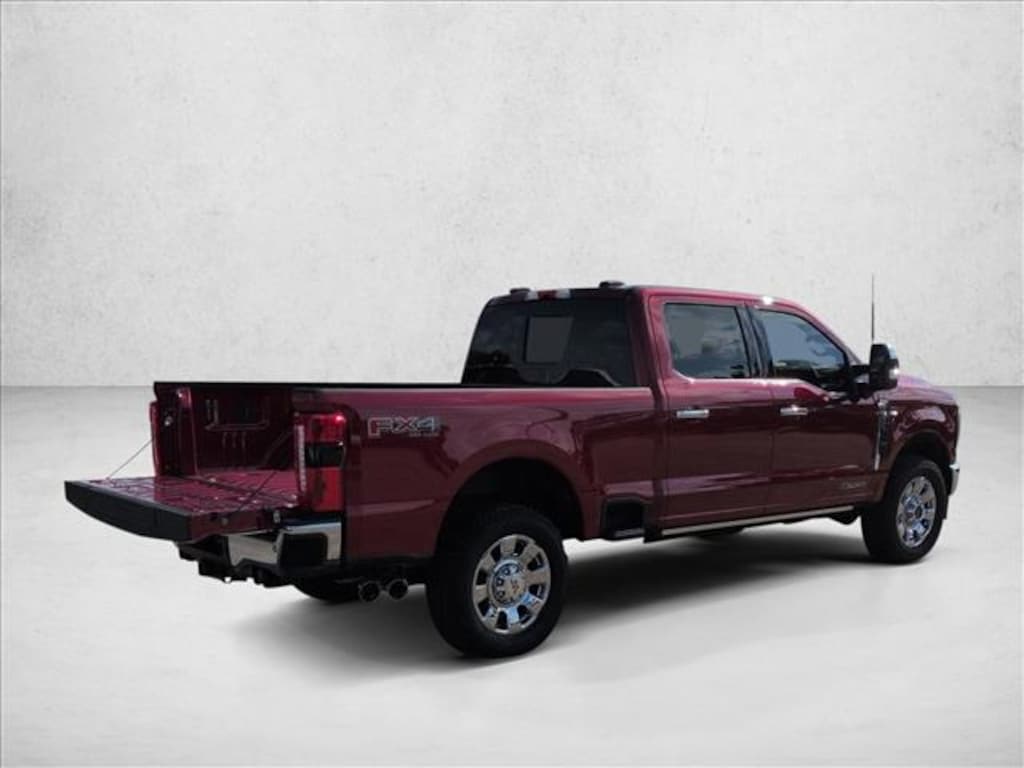 New 2025 Ford F-250 King Ranch Truck Crew Cab