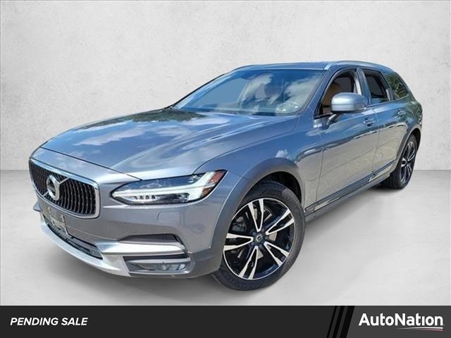 2018 Volvo V90 Cross Country Base