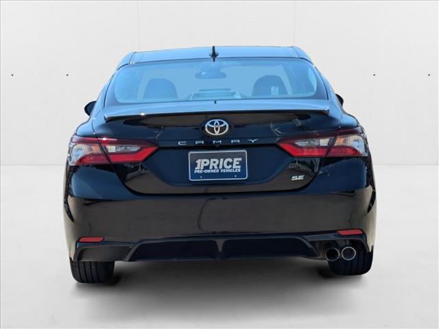 2023 Toyota Camry SE photo 4