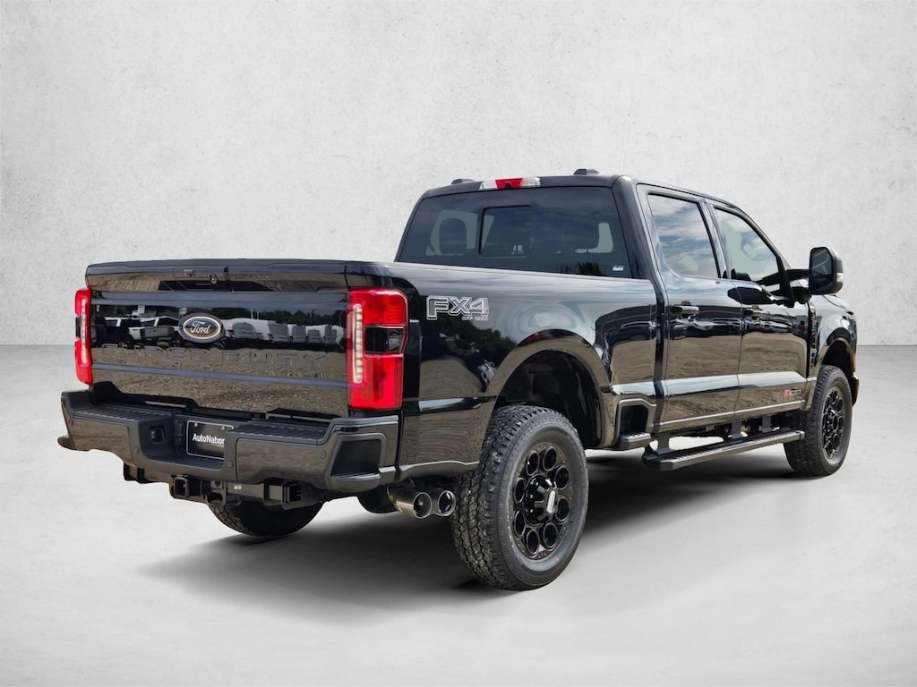 New 2026 Ford F-250 LARIAT Truck Crew Cab