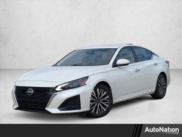 2023 Nissan Altima SV