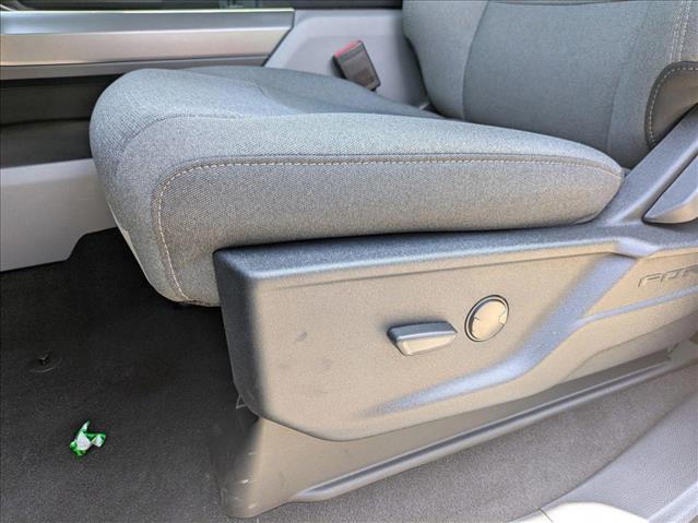 2025 Ford F-150 XLT photo 4