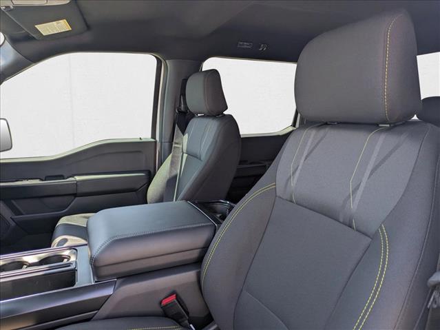 2025 Ford F-150 STX photo 4