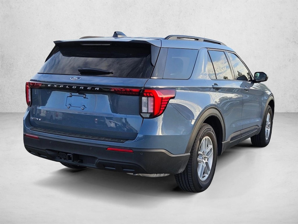 New 2026 Ford Explorer Active w/200A Pkg SUV