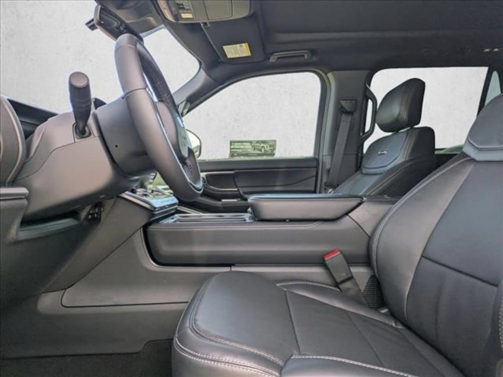 New 2025 Ford Expedition Platinum SUV