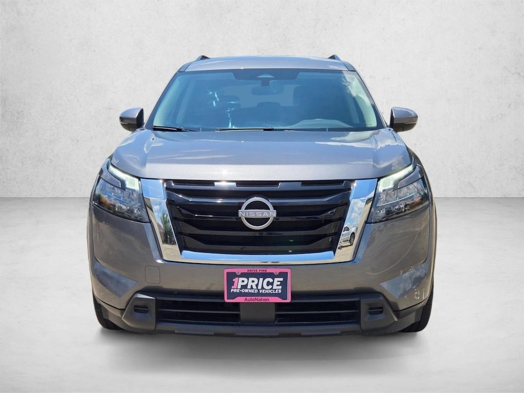 Used 2025 Nissan Pathfinder SV SUV