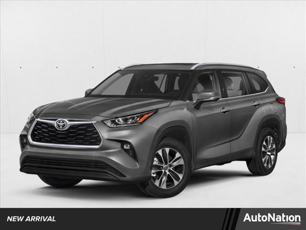 Used 2021 Toyota Highlander XLE SUV