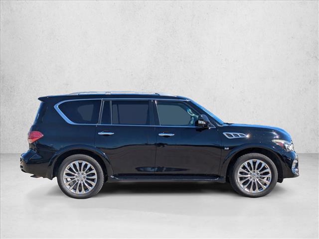 2015 Infiniti QX80 photo 4