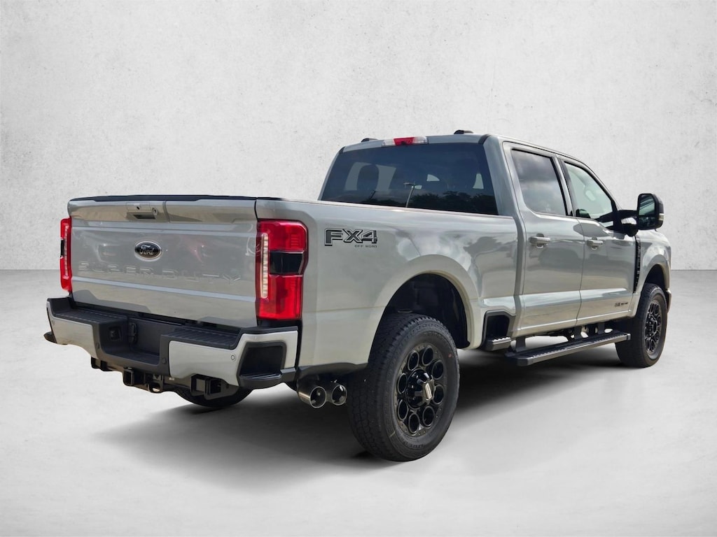 New 2026 Ford F-250 LARIAT Truck Crew Cab