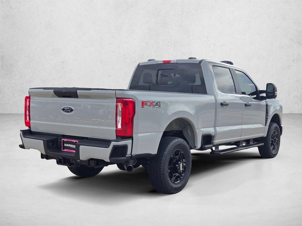 New 2026 Ford F-250 XL Truck Crew Cab
