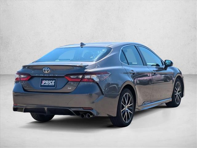 2023 Toyota Camry SE photo 4