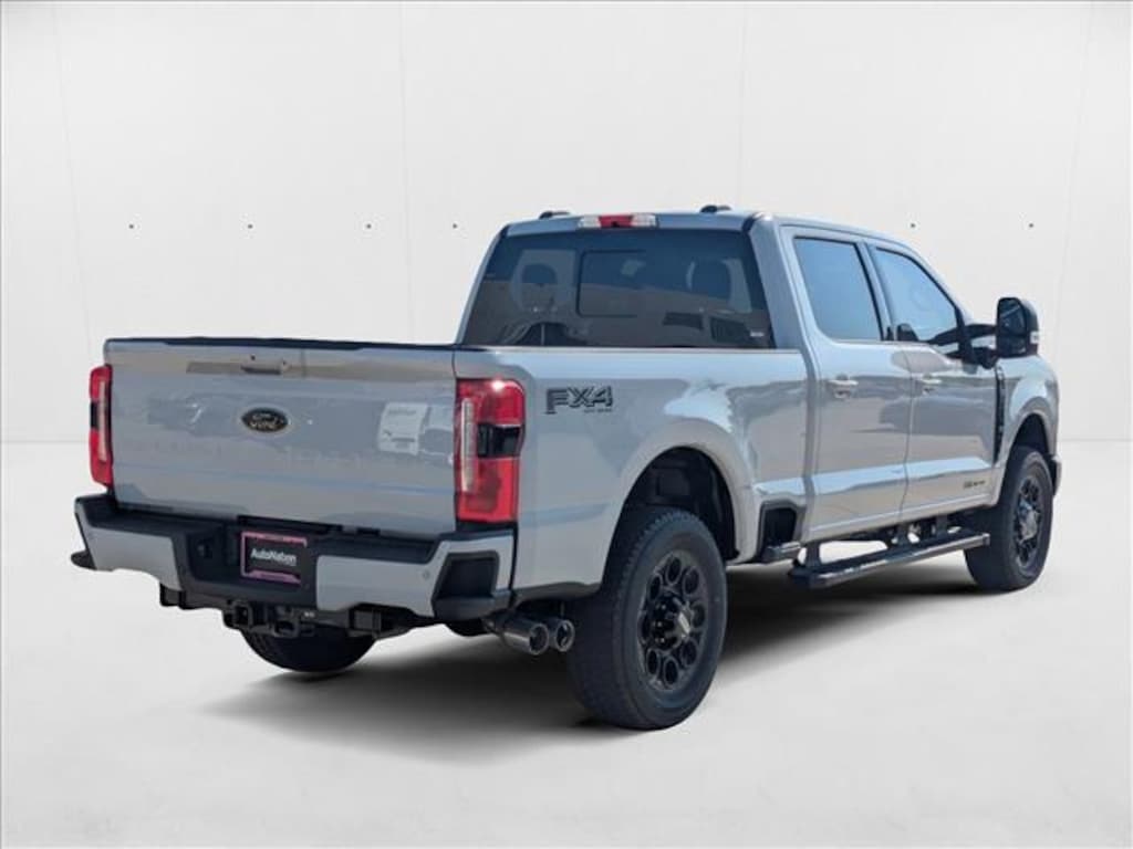 New 2026 Ford F-250 XLT Truck Crew Cab