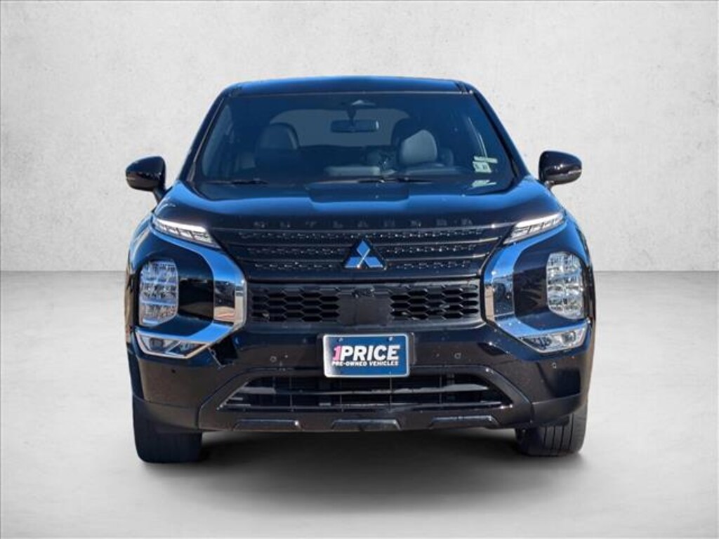 Used 2022 Mitsubishi Outlander Black Edition CUV