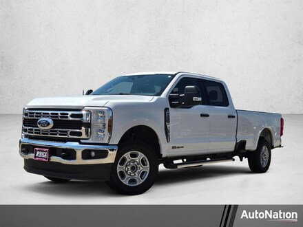 2025 Ford F-250 XLT Truck Crew Cab