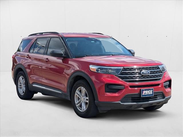 2020 Ford Explorer XLT photo 2