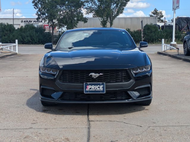 2024 Ford Mustang EcoBoost photo 2