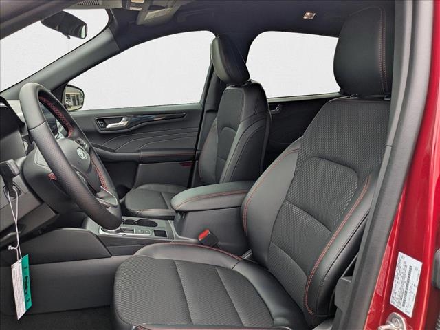 2025 Ford Escape ST-Line photo 3