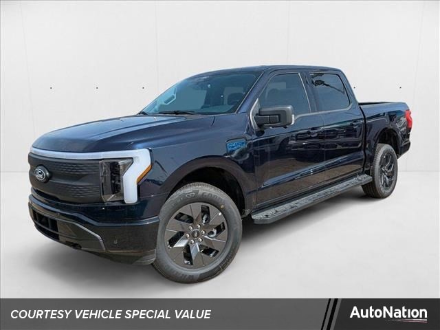 2025 Ford F-150 Lightning Flash's photo