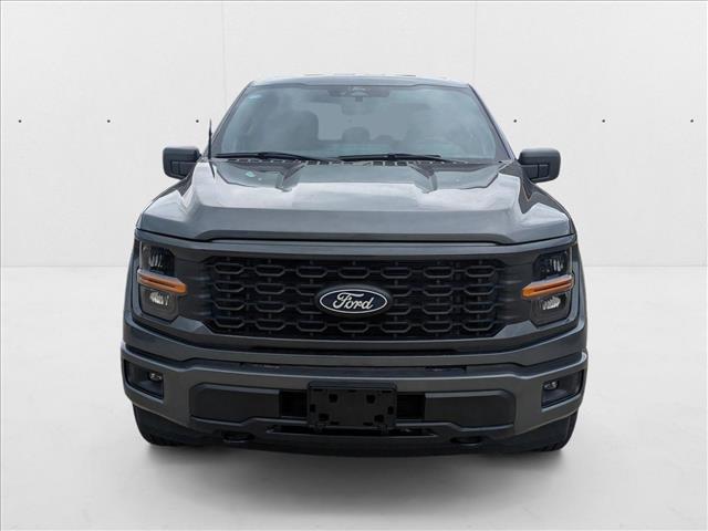 2025 Ford F-150 STX photo 4
