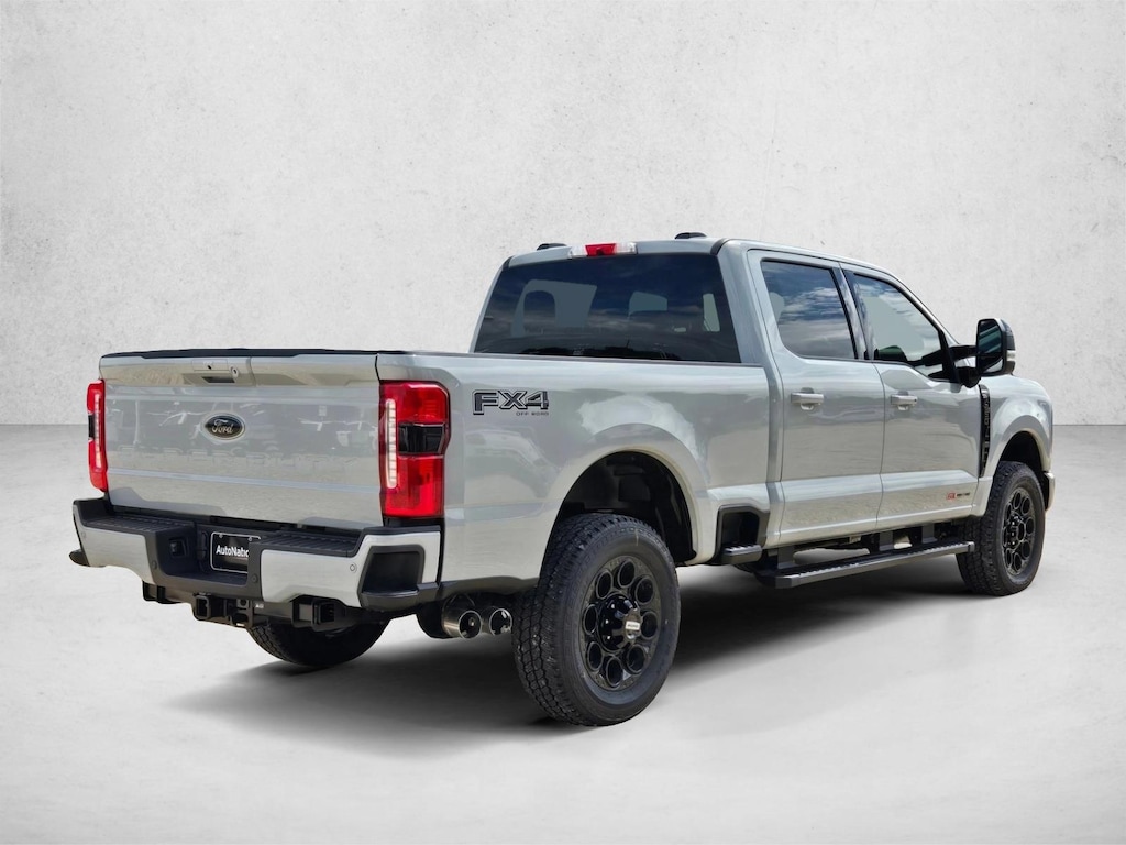 New 2026 Ford F-250 LARIAT Truck Crew Cab