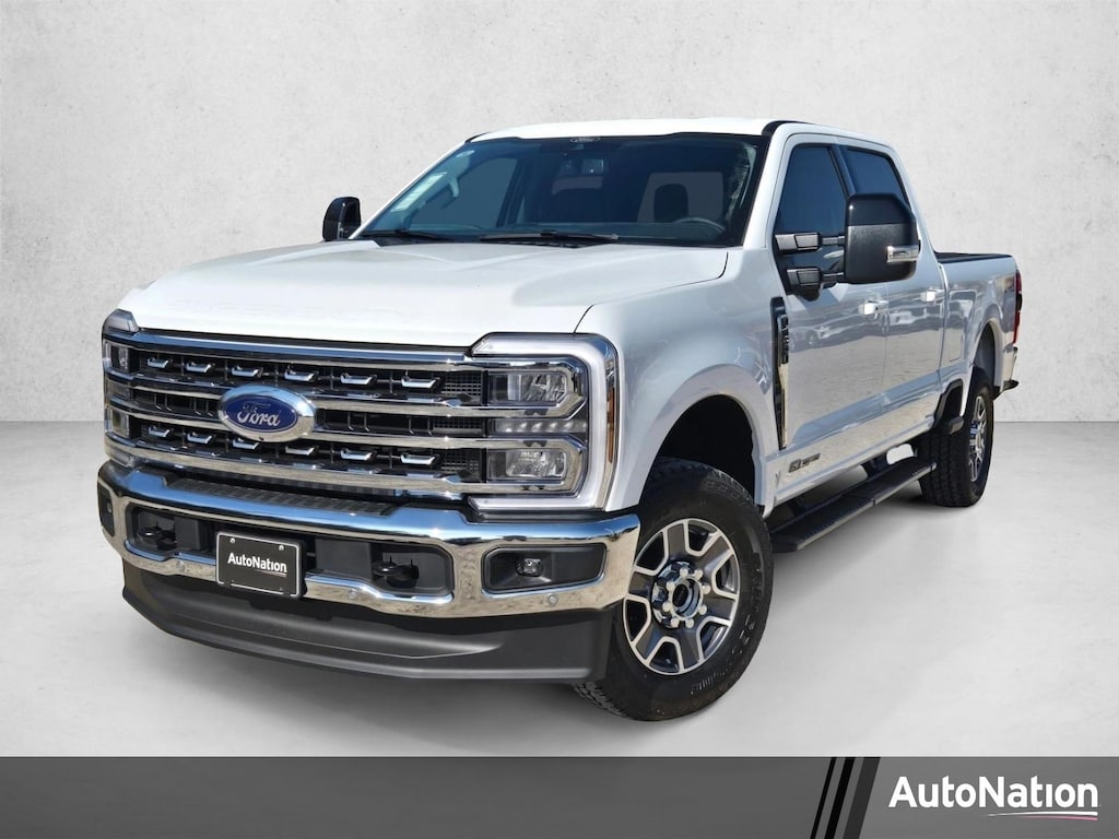 New 2026 Ford F-250 LARIAT Truck Crew Cab