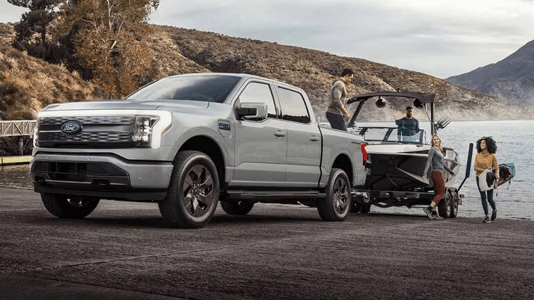 Learn about the lifting options on Ford trucks Ford F-150 Lightning electric truck
