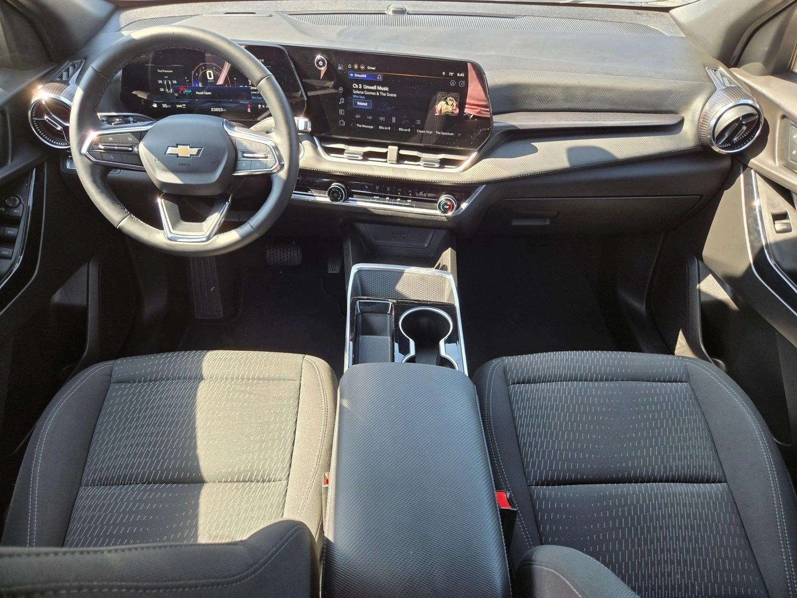 2025 Chevrolet Equinox LT - Photo 16