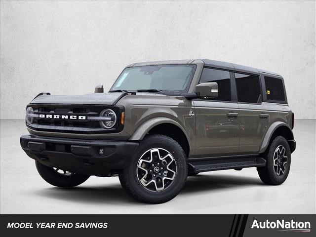 2025 Ford Bronco 4-Door Outer Banks's photo