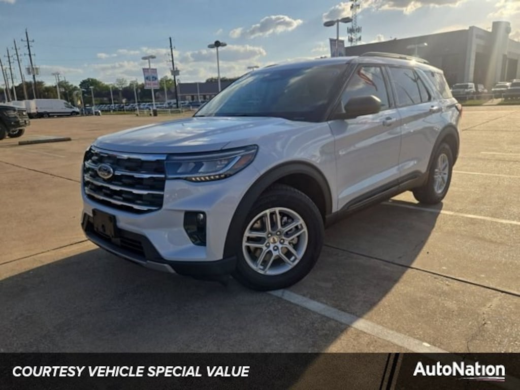 New 2026 Ford Explorer Active w/200A Pkg SUV