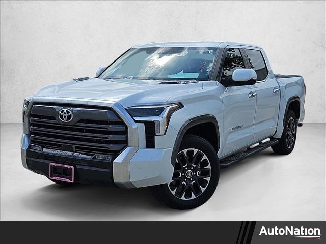 2024 Toyota Tundra Limited's photo