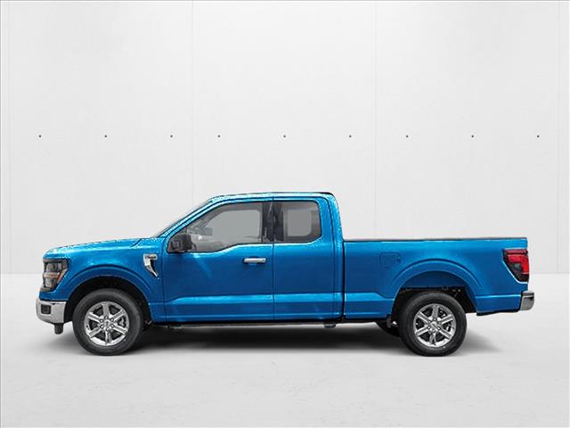2025 Ford F-150 XLT photo 2
