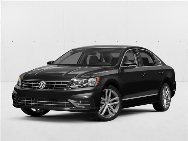 2016 Volkswagen Passat R-Line
