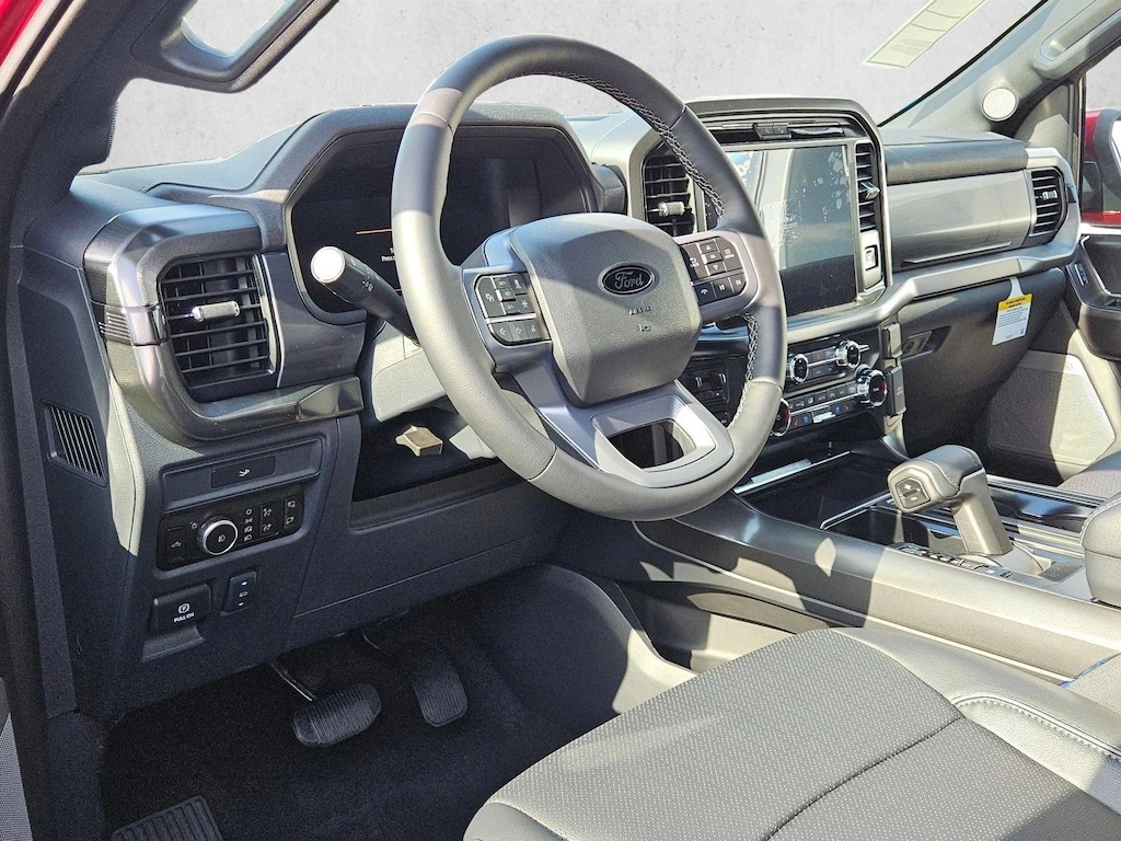 New 2026 Ford F-150 LARIAT Truck SuperCrew Cab