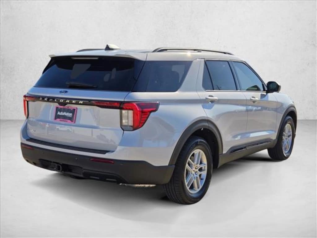 New 2026 Ford Explorer Active w/200A Pkg SUV