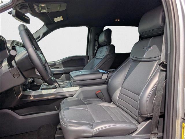 2025 Ford F-150 Platinum photo 4