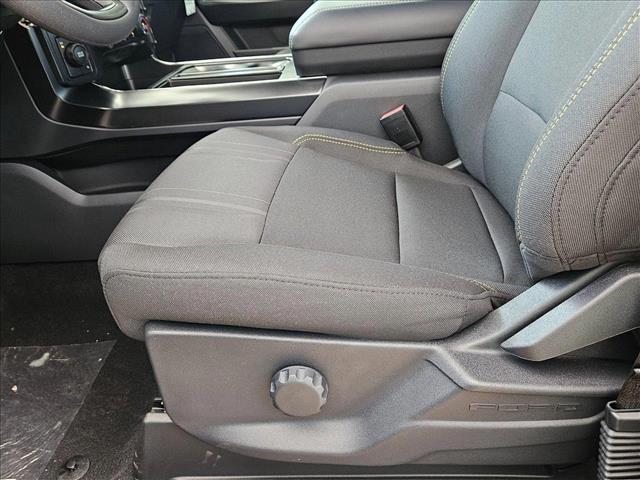 2025 Ford F-150 STX photo 4