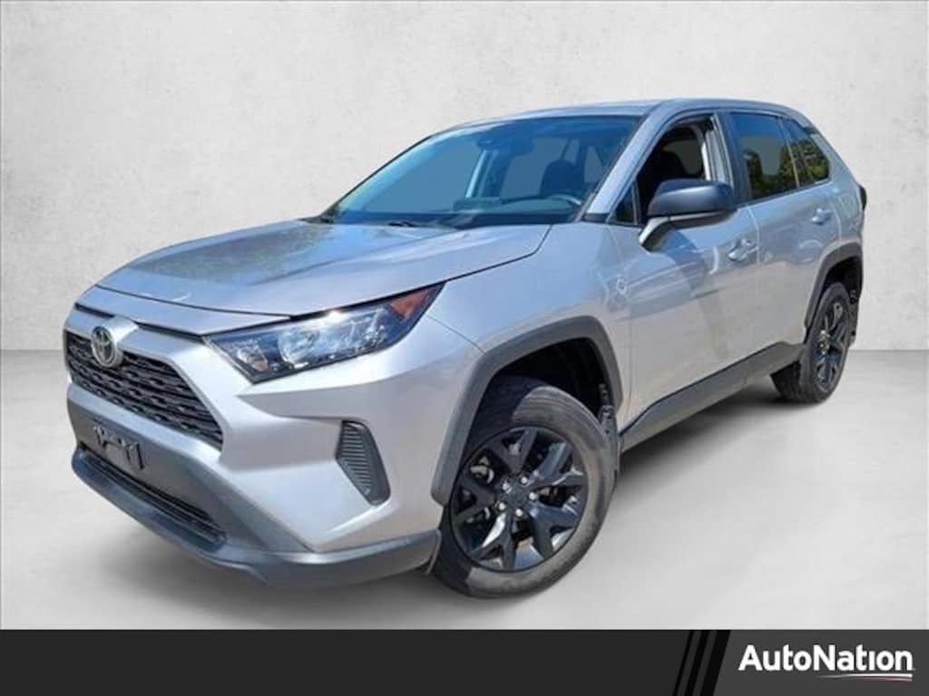 Used 2022 Toyota RAV4 LE SUV