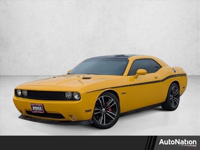2012 Dodge Challenger SRT8's photo