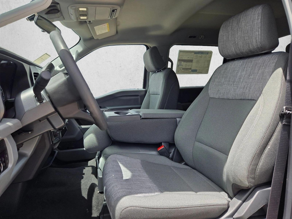 New 2026 Ford F-250 XLT Truck Crew Cab