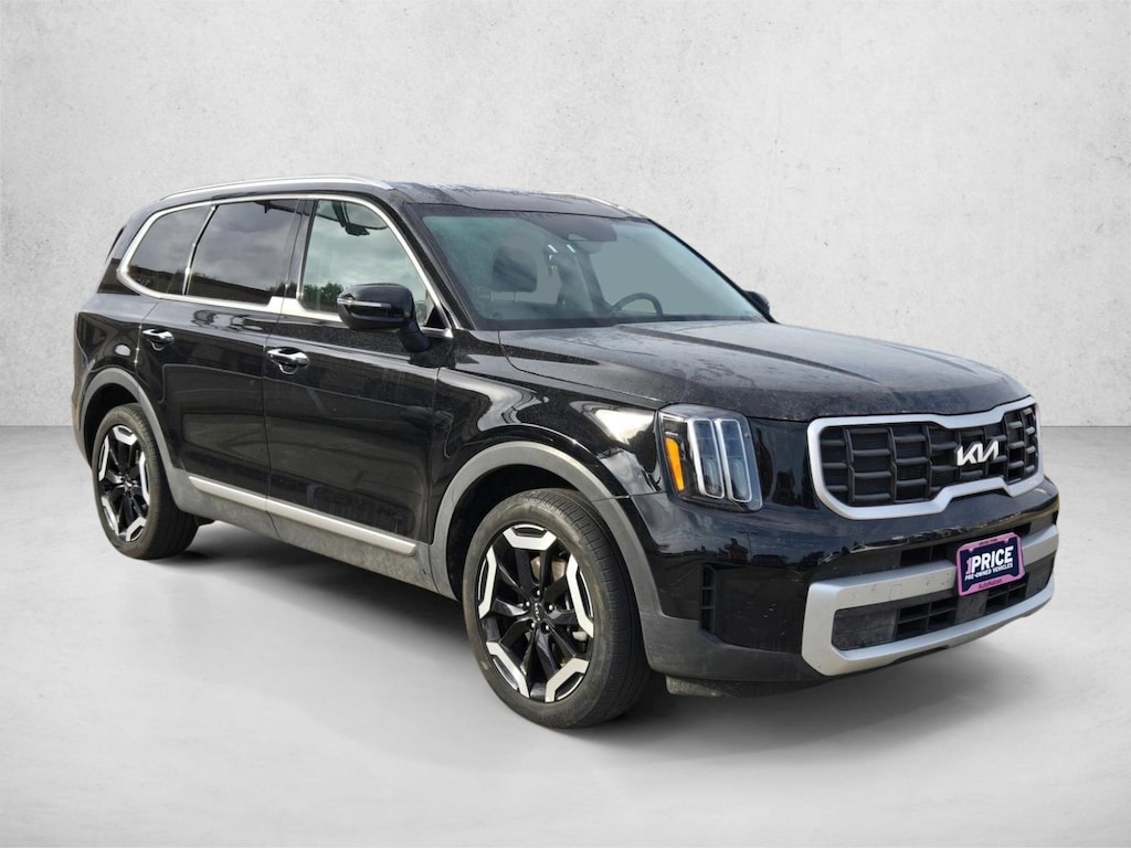 Used 2025 Kia Telluride S SUV