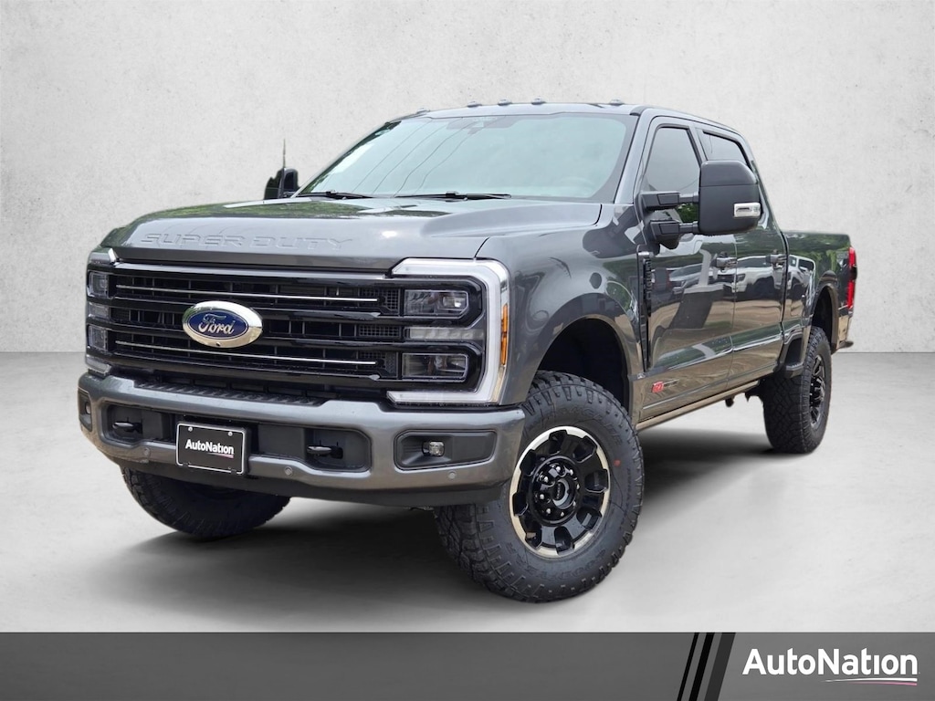 New 2026 Ford F-350 Platinum Truck Crew Cab