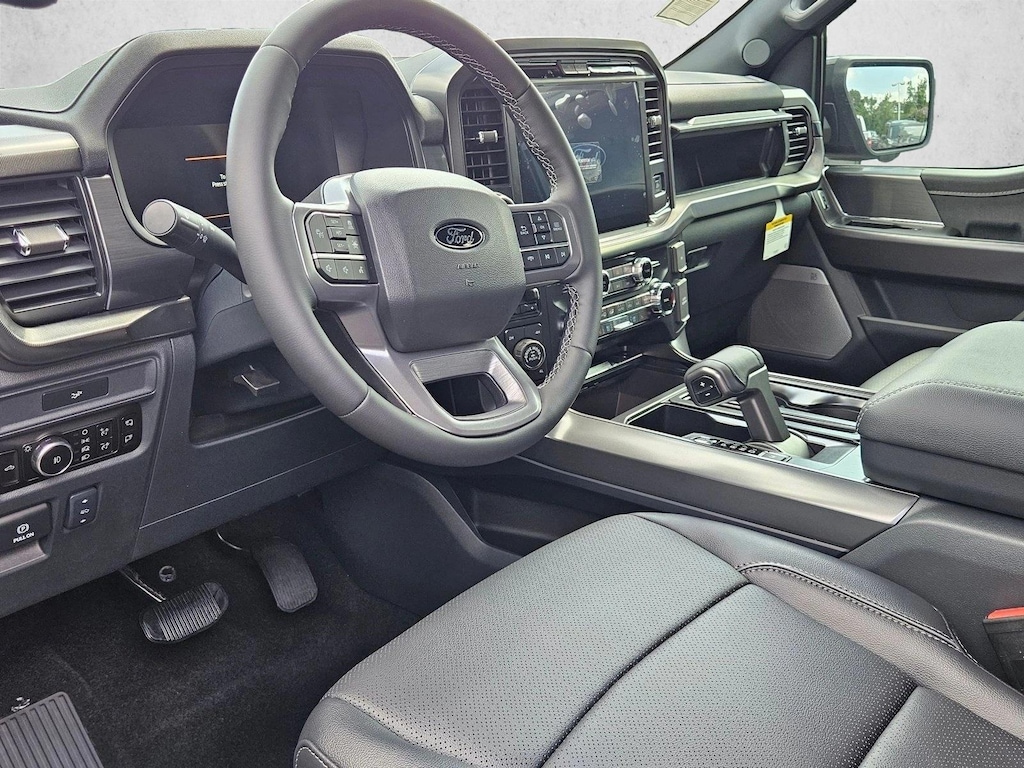New 2026 Ford F-150 LARIAT Truck SuperCrew Cab