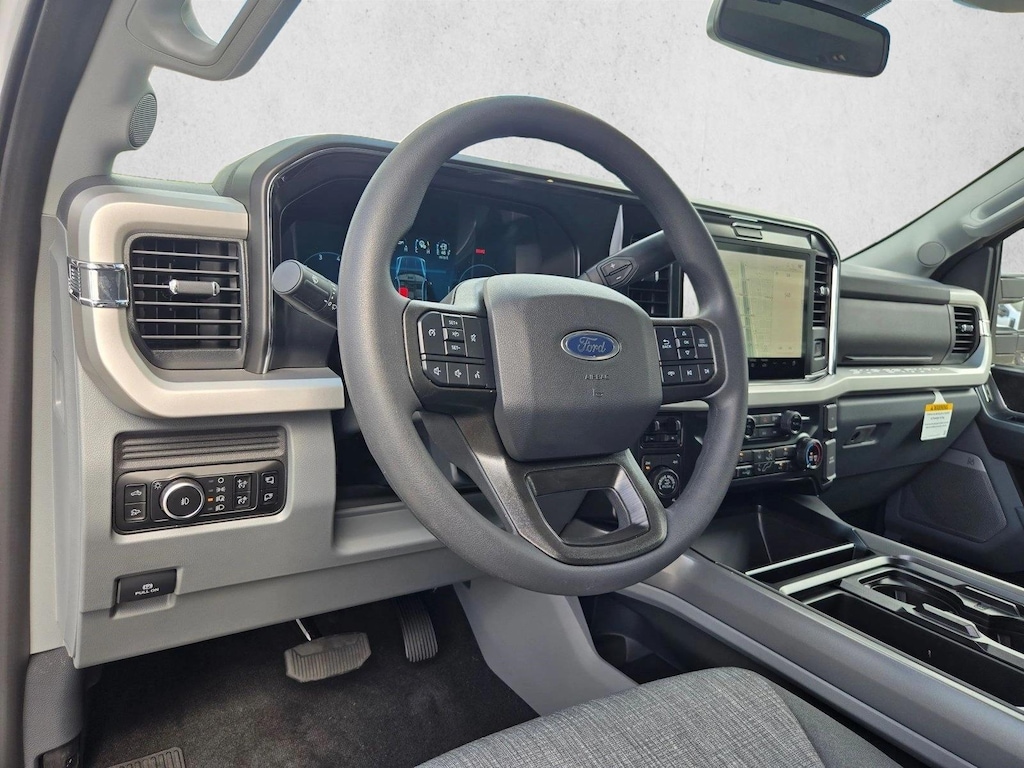 New 2026 Ford F-250 XLT Truck Crew Cab