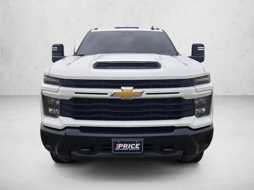 Used 2025 Chevrolet Silverado 2500 HD Custom Truck Crew Cab